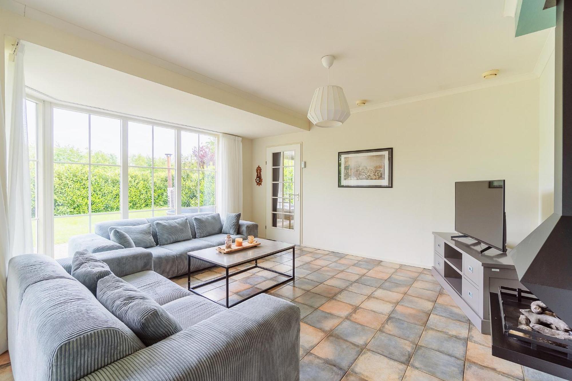 Comfort Villa For 8 People Zeewolde Eksteriør billede
